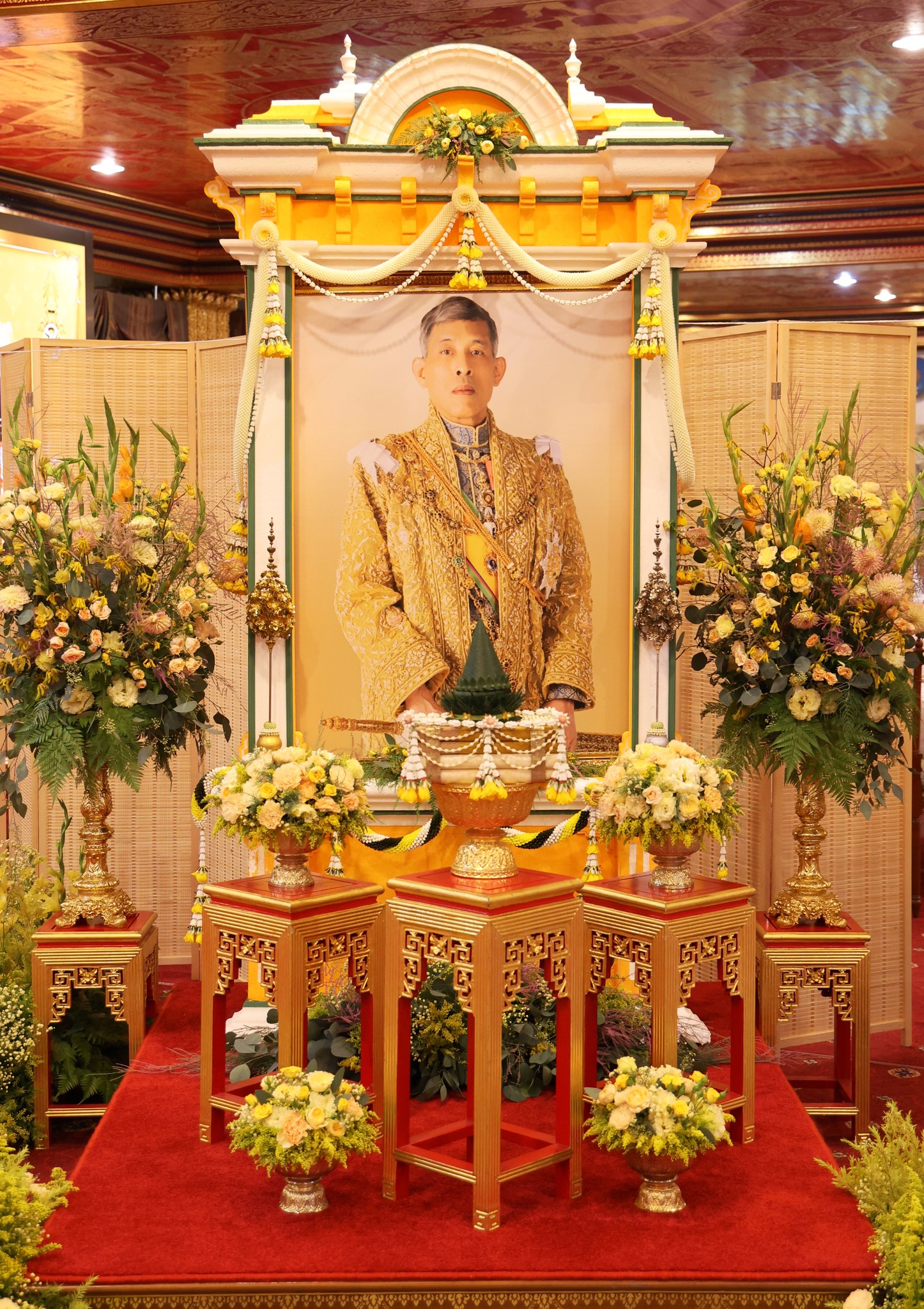 Service image